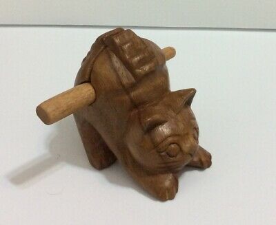 Cat Hand Carved Wooden Figuire For Decor